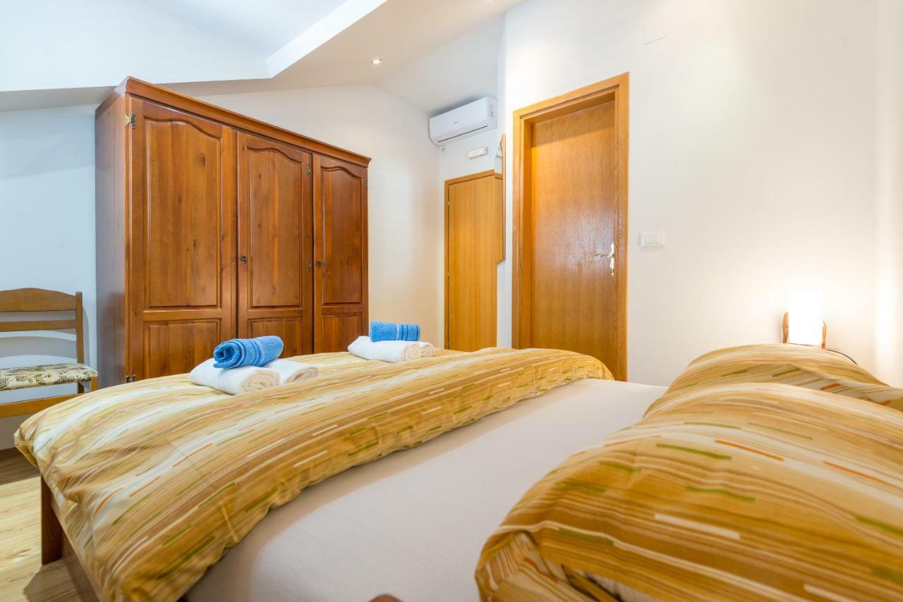 Majestic Lookout - Apartment Rixi Dubrovnik Eksteriør bilde
